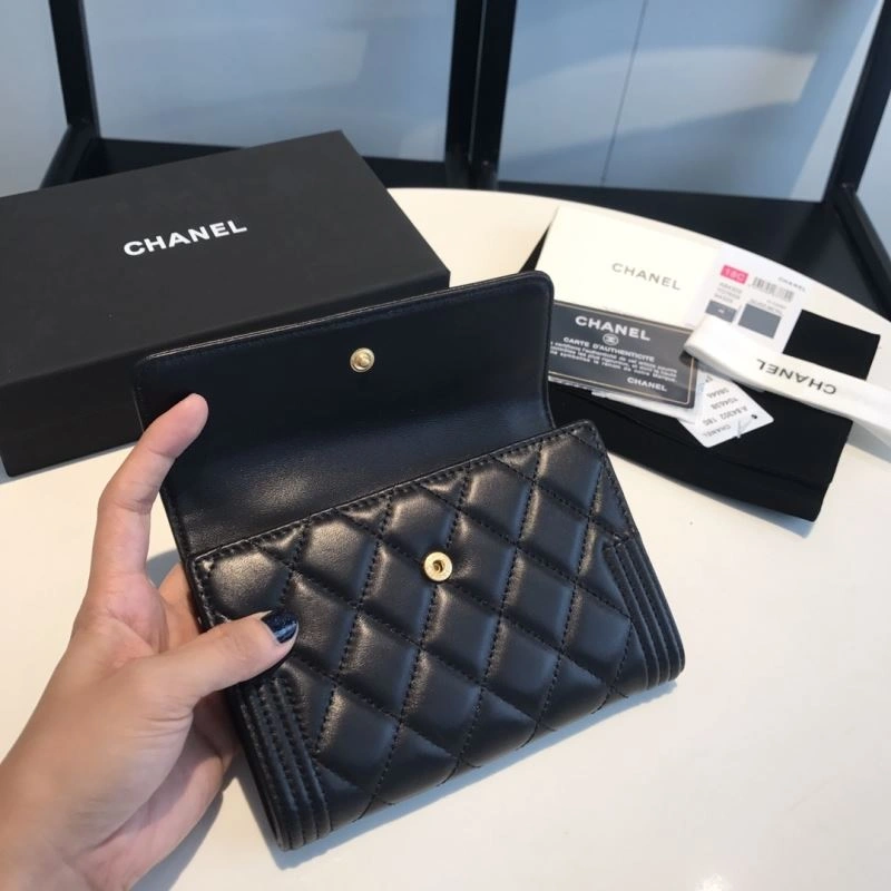 Compact Chanel Wallet Purse 68908