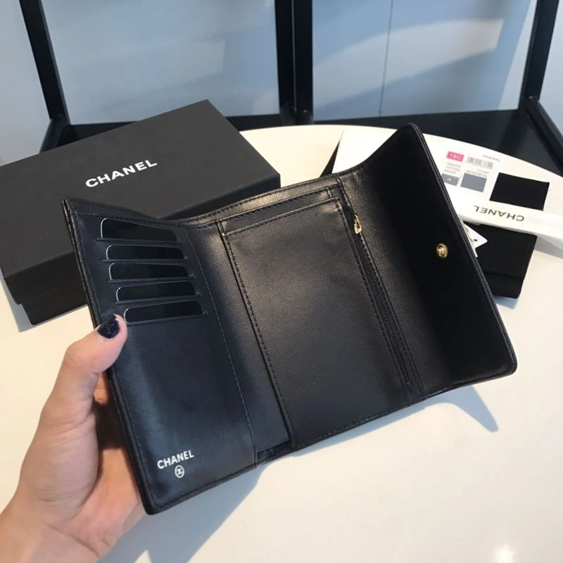 Compact Chanel Wallet Purse 68908