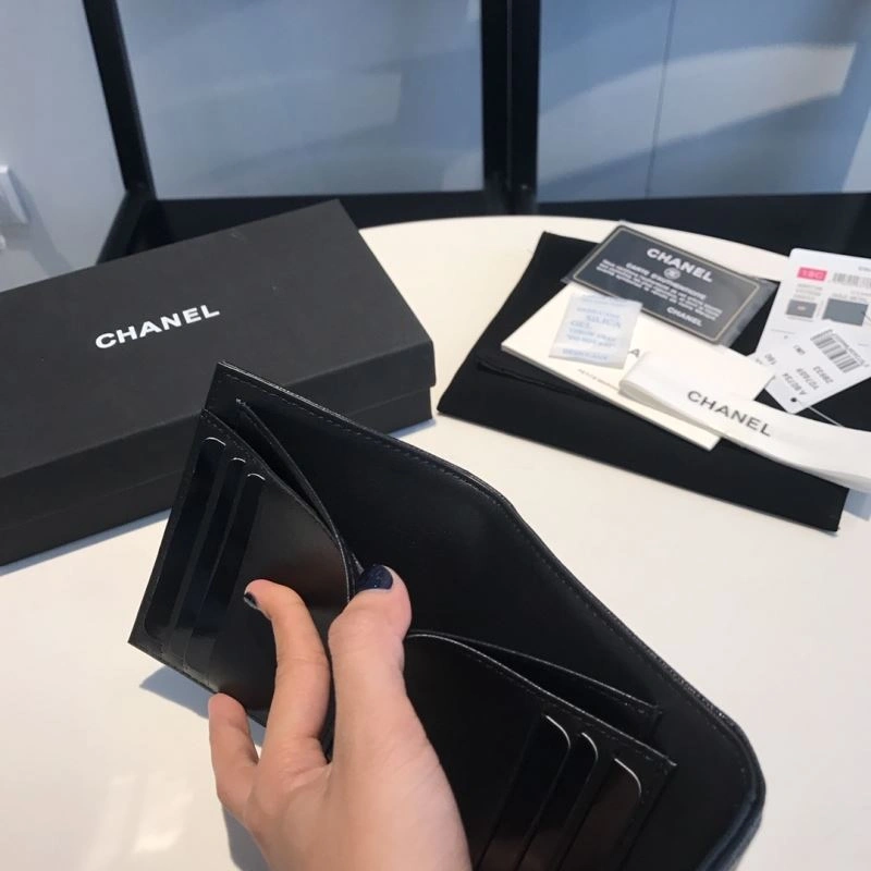 Chanel Wallet Purse UrbanChic 68921