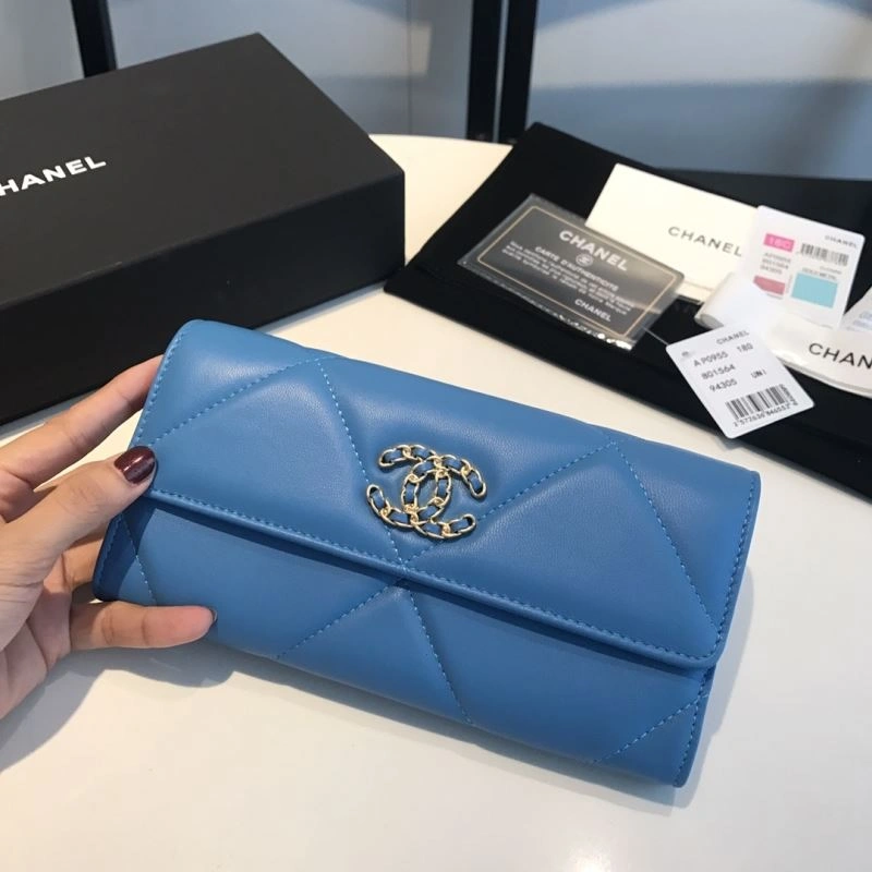 Chanel Wallet Purse SportInspired 68929