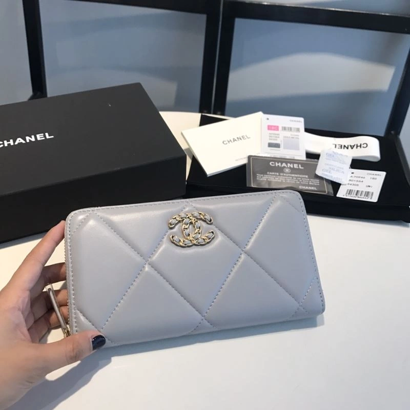 Chanel Wallet Purse Sporty 68926