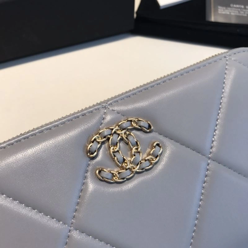 Chanel Wallet Purse Sporty 68926