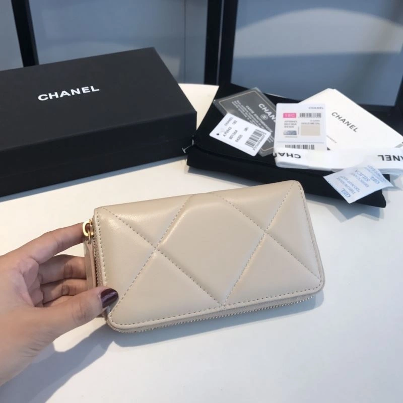 EyeCatching Chanel Wallet Purse 68875