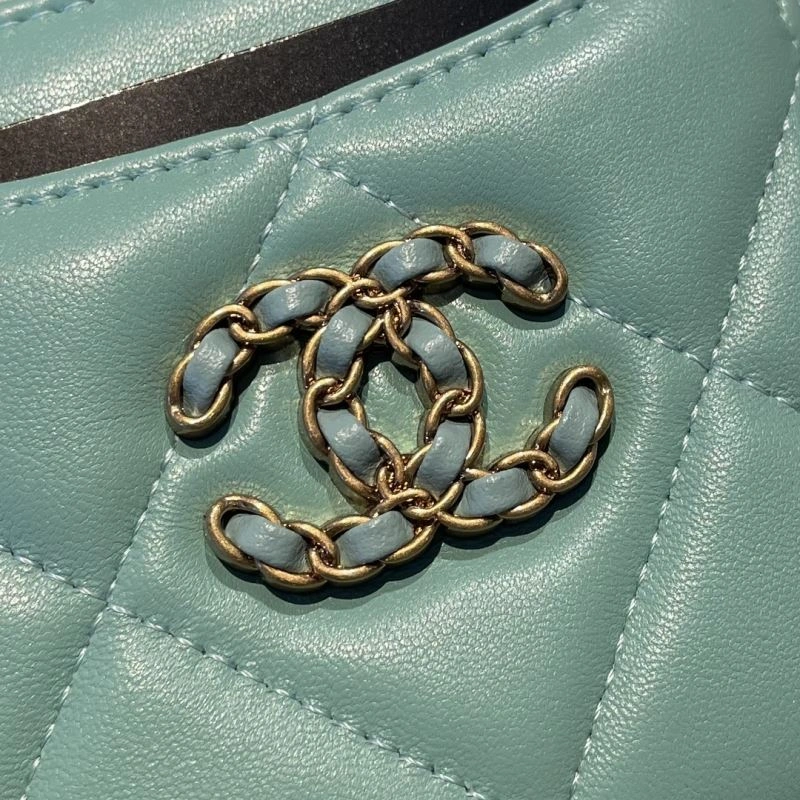 Chanel Wallet Purse Durable 68940