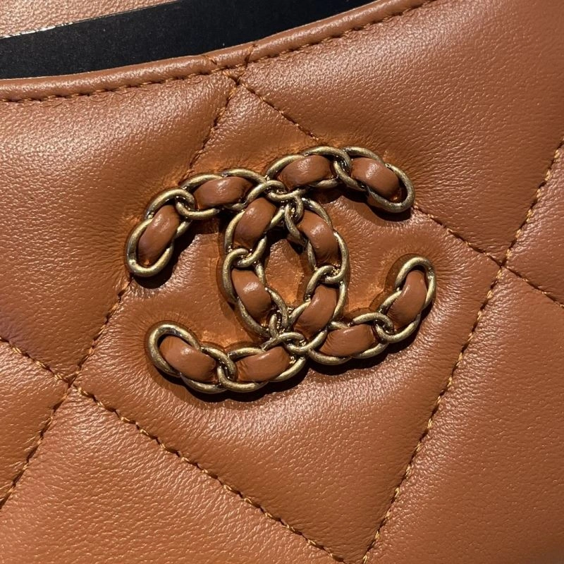 UrbanChic Chanel Wallet Purse 68841