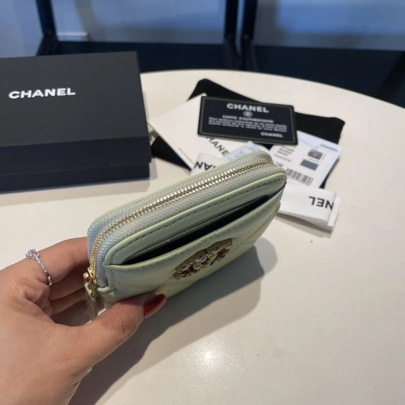 Chanel Wallet Purse EyeCatching 68842