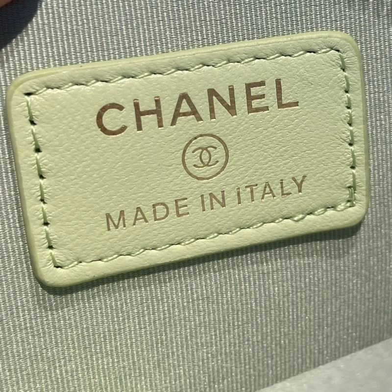 Chanel Wallet Purse EyeCatching 68842