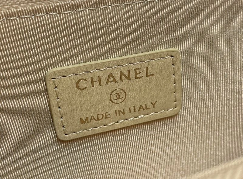 Cozy Chanel Wallet Purse 68817