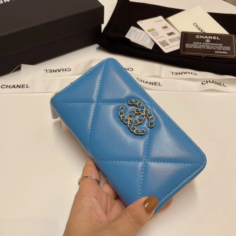 Chanel Wallet Purse Sporty 68708