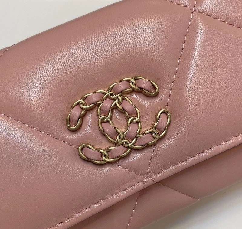 Minimalist Chanel Wallet Purse 68695