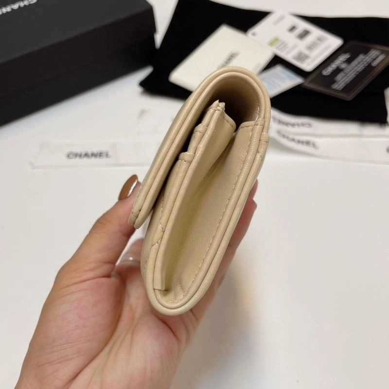 Contemporary Chanel Wallet Purse 68730