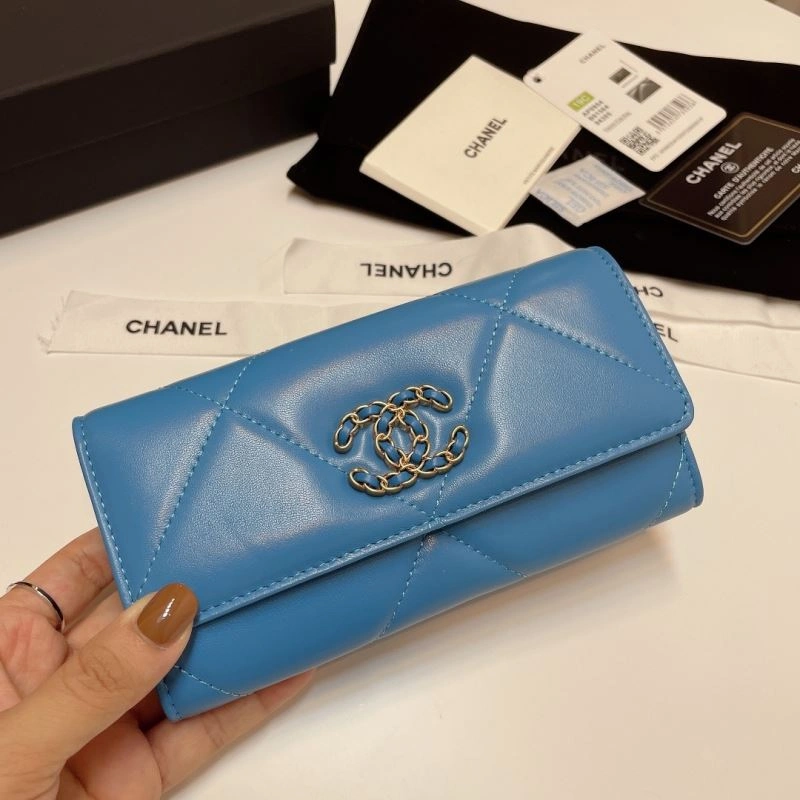 Chanel Wallet Purse Comfortable 68727