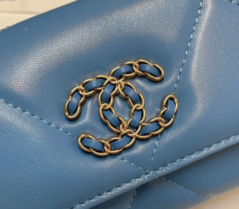 Chanel Wallet Purse Comfortable 68727