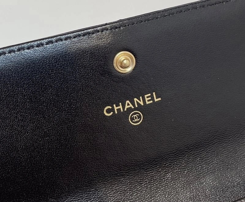 Sophisticated Chanel Wallet Purse 68688