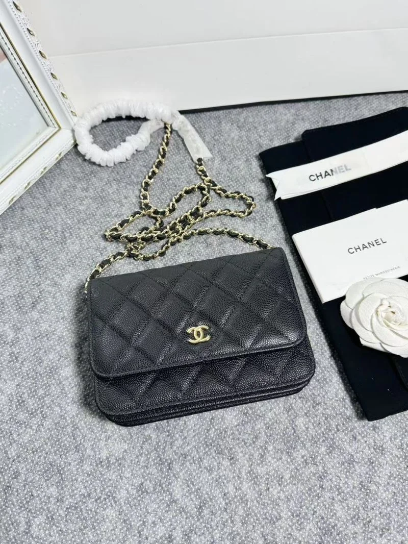 Chanel Wallets Purse Comfortable 52437