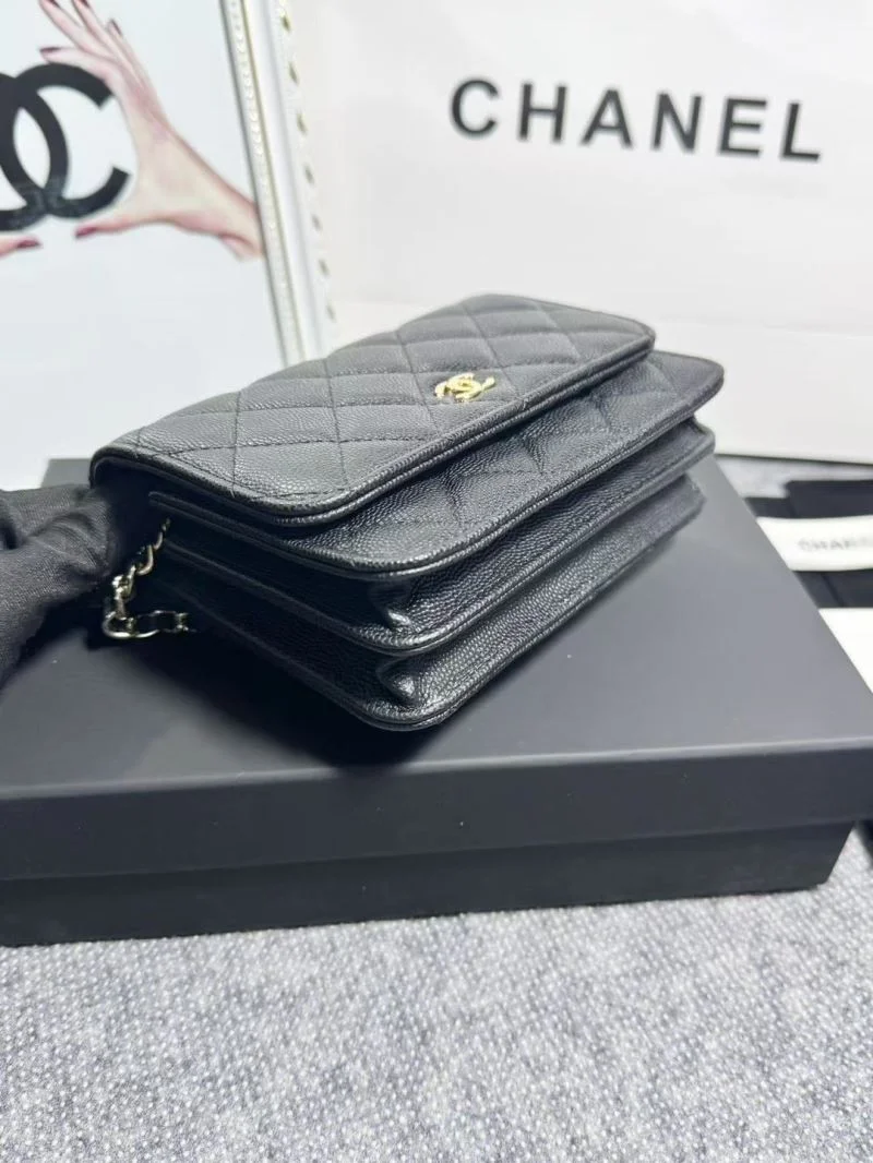 Chanel Wallets Purse Comfortable 52437