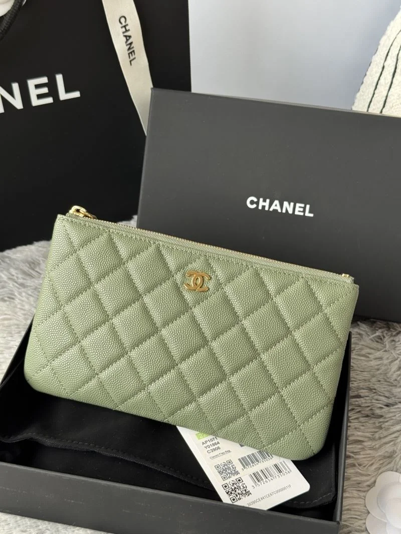 Chanel Wallets Purse Trendy 52378