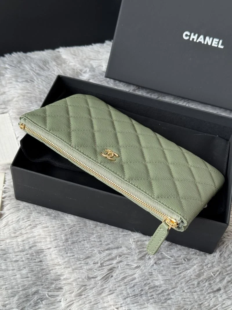 Chanel Wallets Purse Trendy 52378