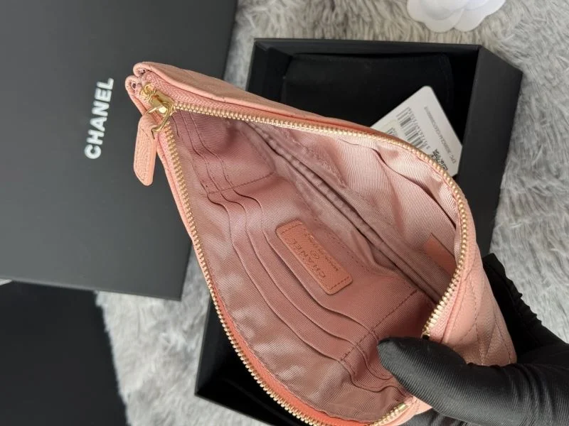 WellDesigned Chanel Wallets Purse 52375