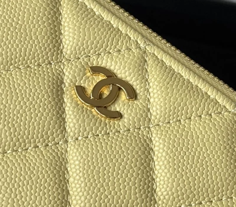 Chanel Wallets Purse Casual 52382