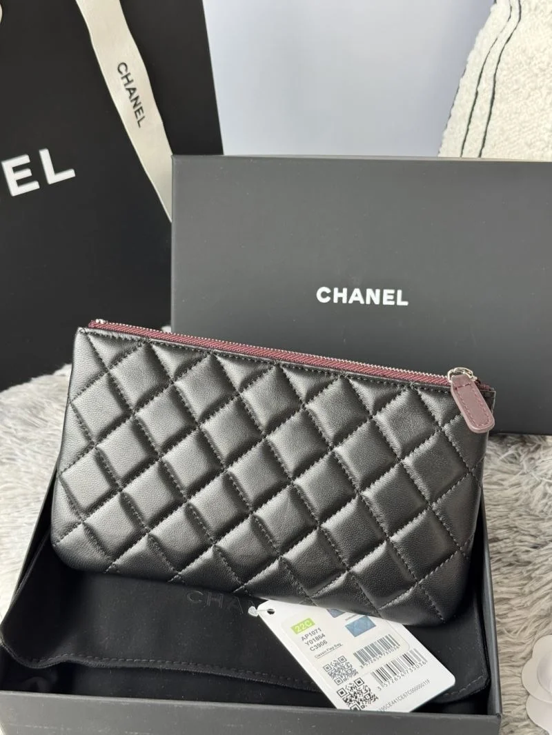 Chanel Wallets Purse Trendsetting 52411