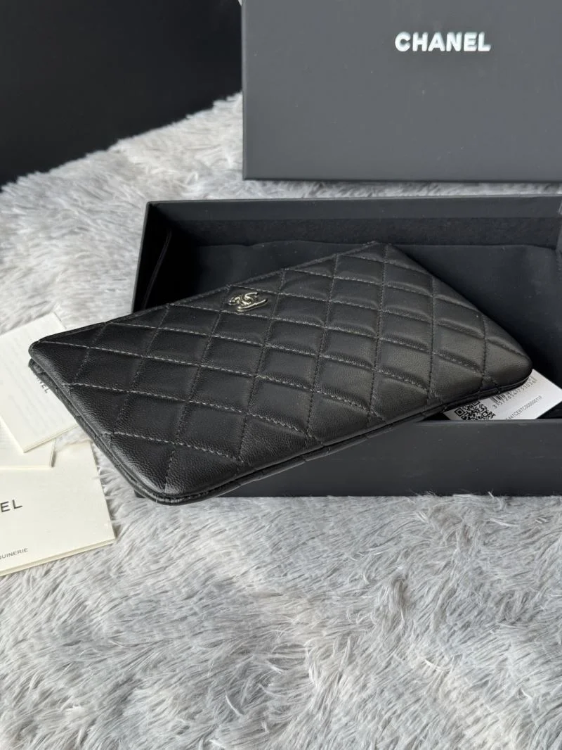 Chanel Wallets Purse Trendsetting 52411
