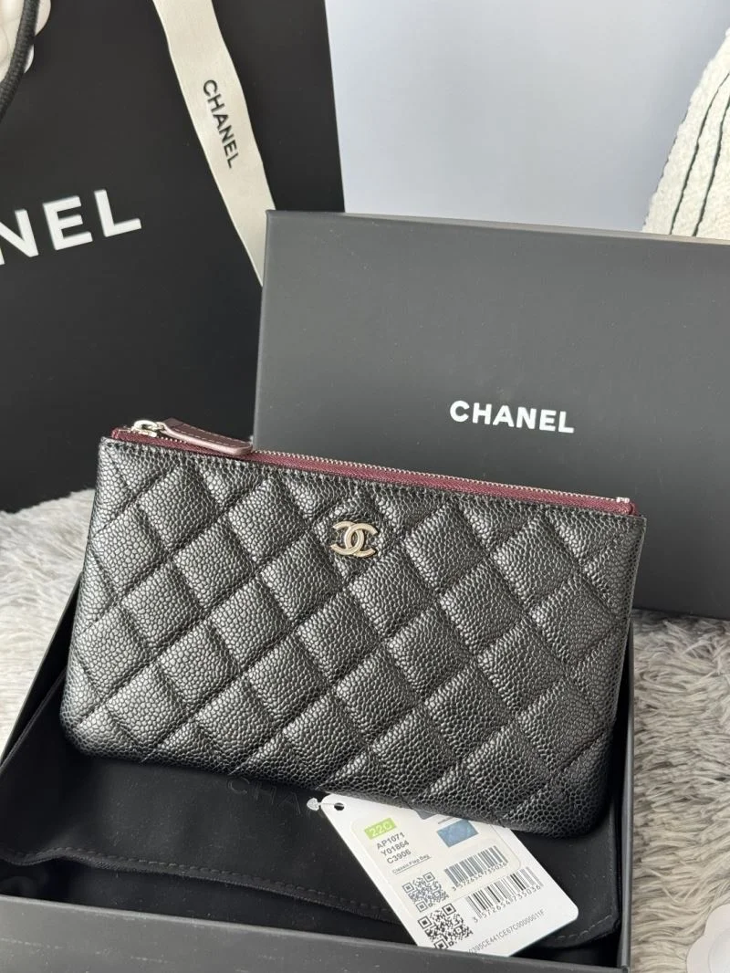 Chanel Wallets Purse Bold 52373