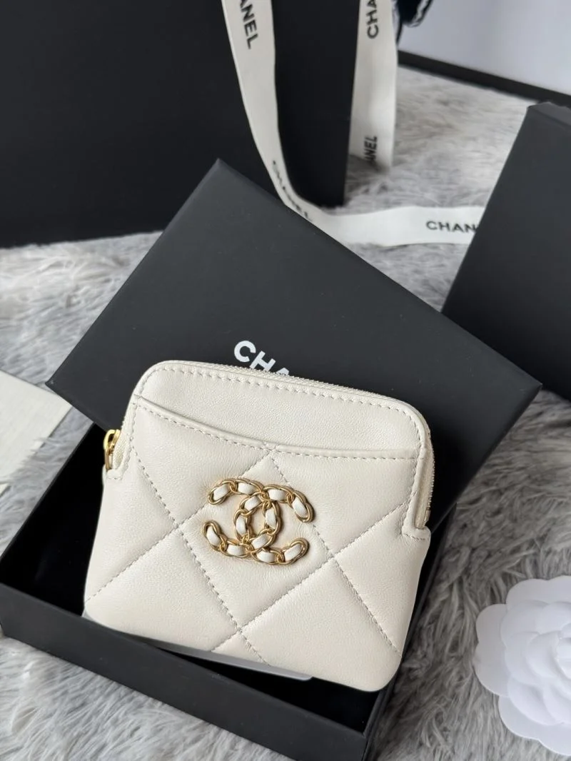 Trendsetting Chanel Wallets Purse 52358
