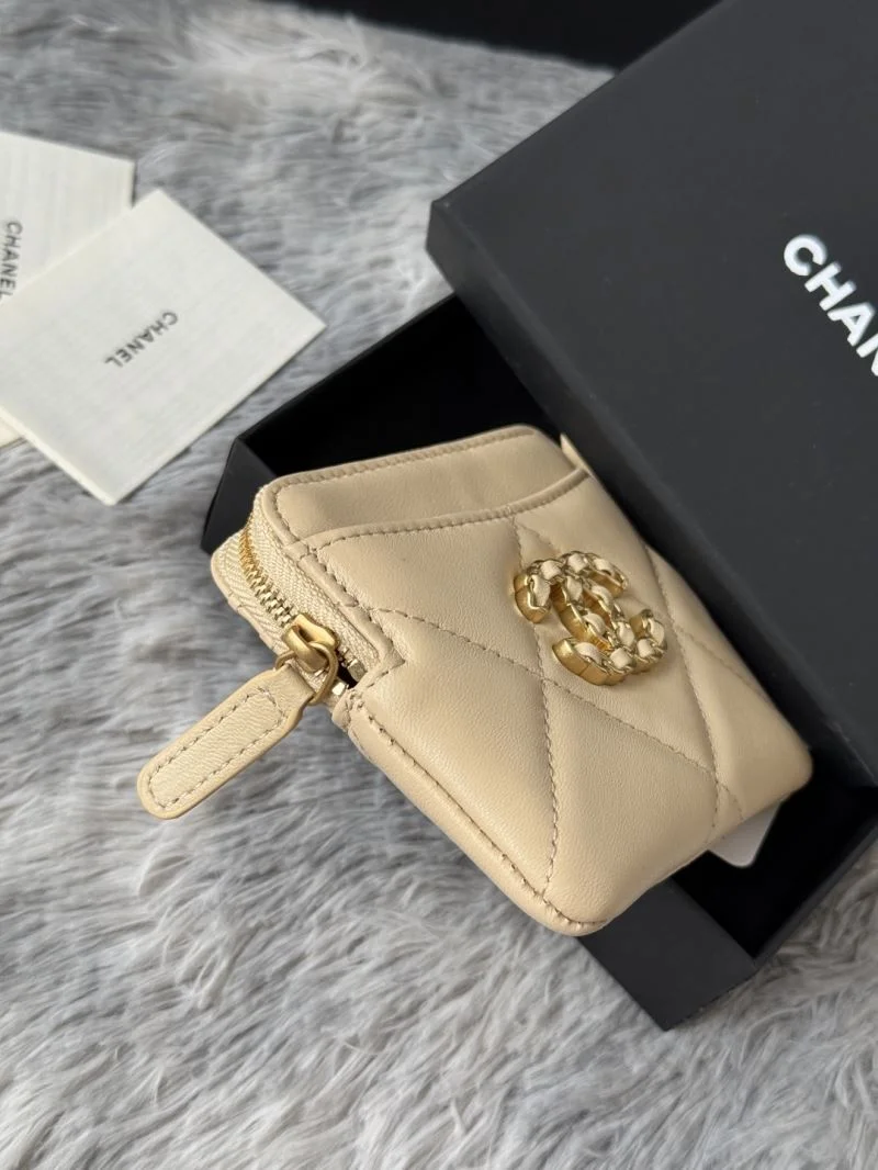 Chanel Wallets Purse Neat 52307