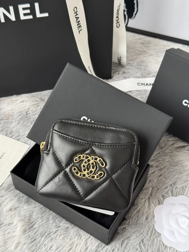 Seasonal Chanel Wallets Purse 52306