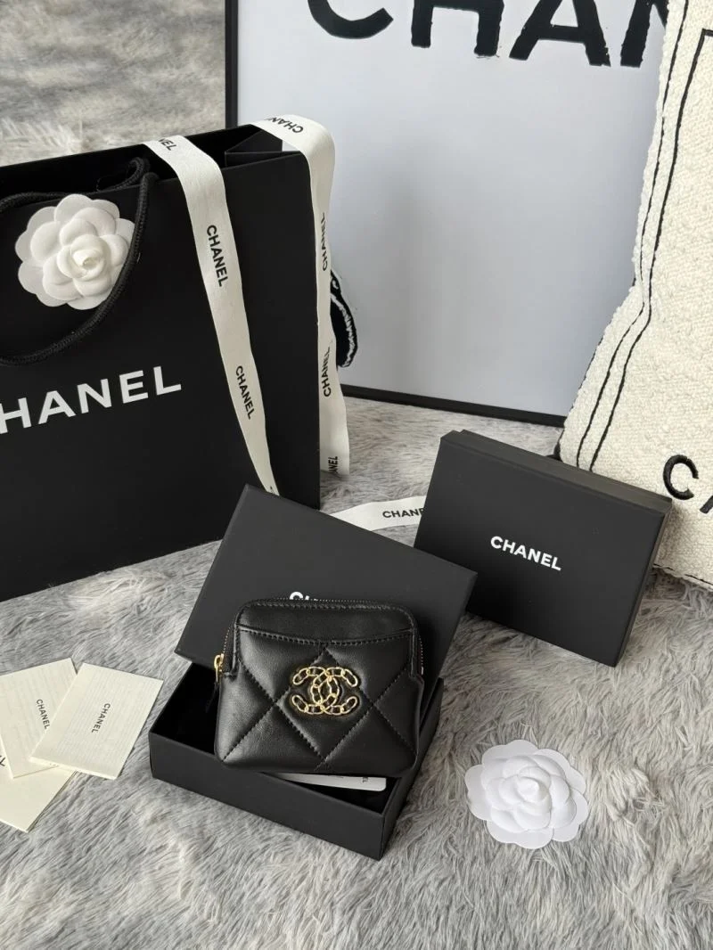 Seasonal Chanel Wallets Purse 52306