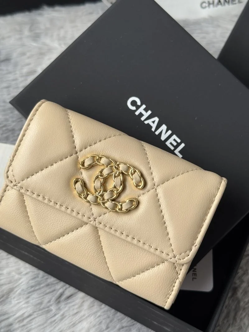 Chanel Wallets Purse Packable 52282