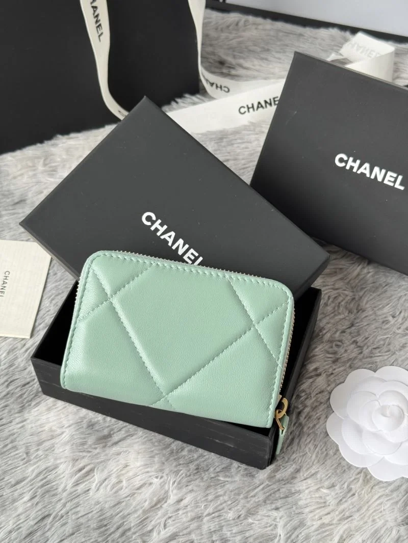 Chanel Wallets Purse Versatile 52279