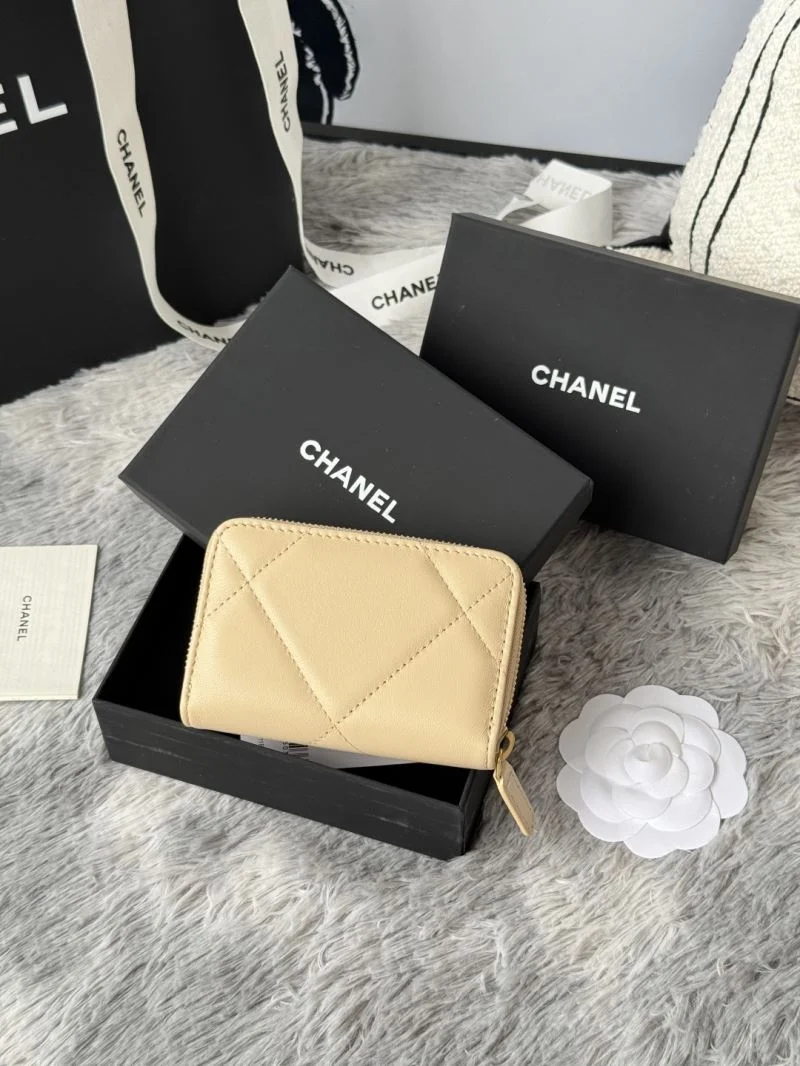 Chanel Wallets Purse Original 52320