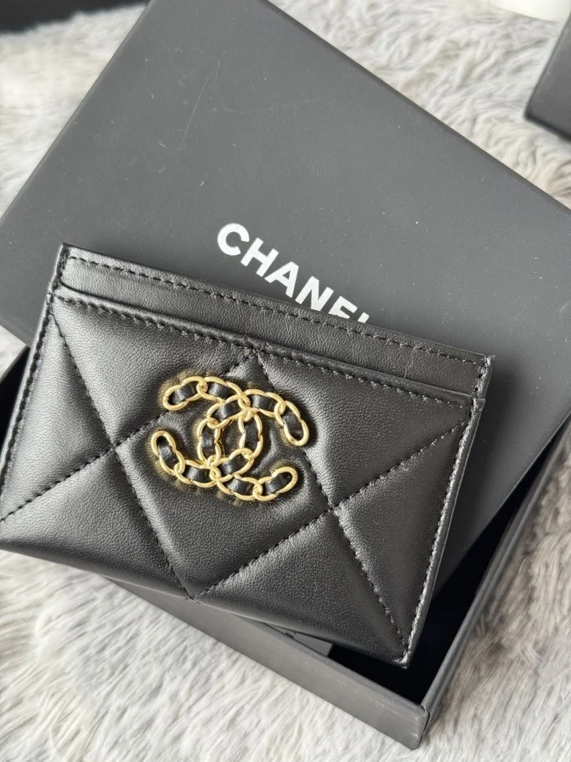 Chanel Wallets Purse Sophisticated 52305