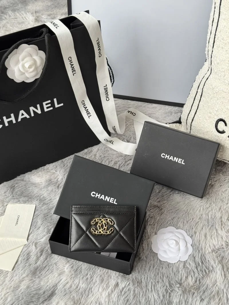Chanel Wallets Purse Sophisticated 52305