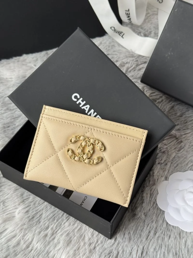 Chanel Wallets Purse Cozy 52267