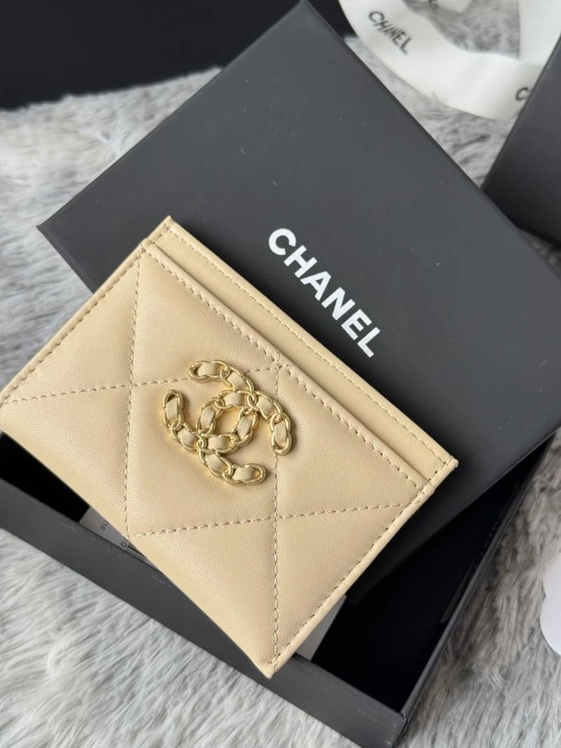 Chanel Wallets Purse Cozy 52267