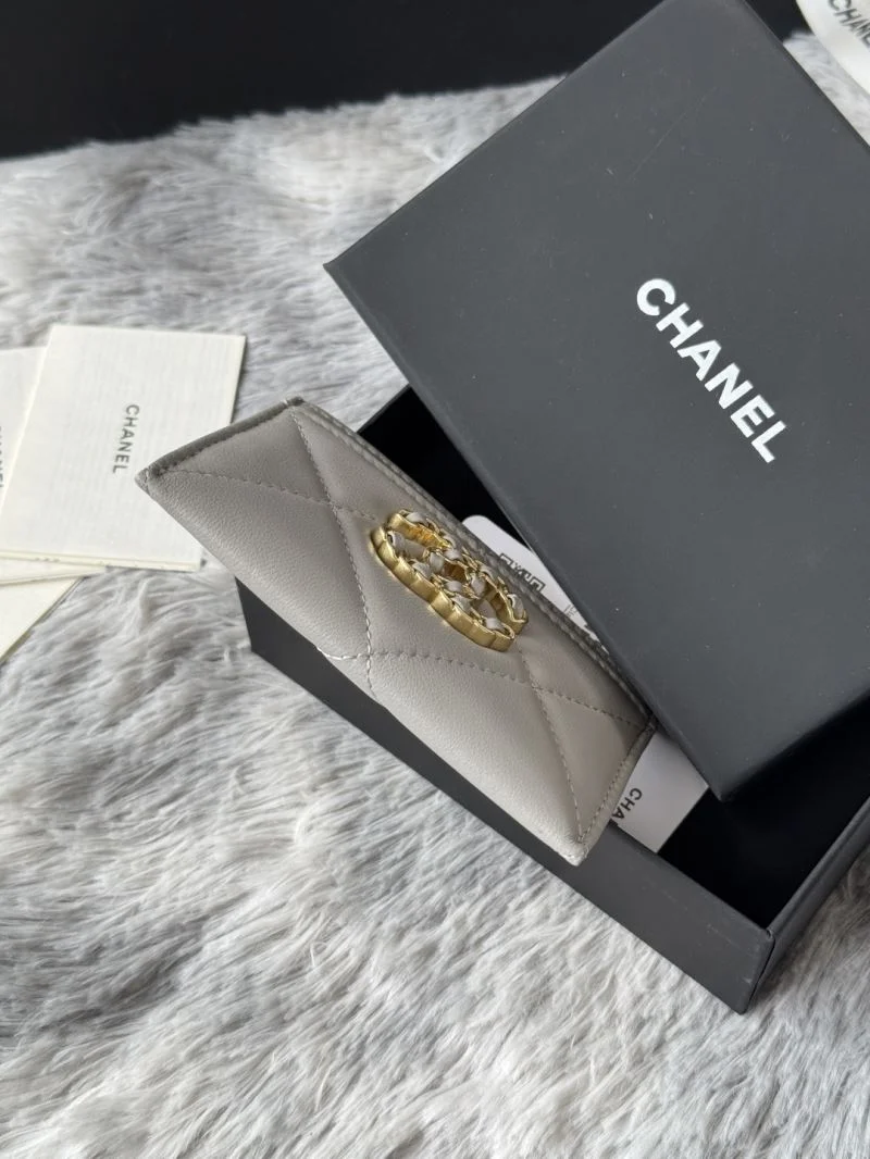 Chanel Wallets Purse Elegant 52254