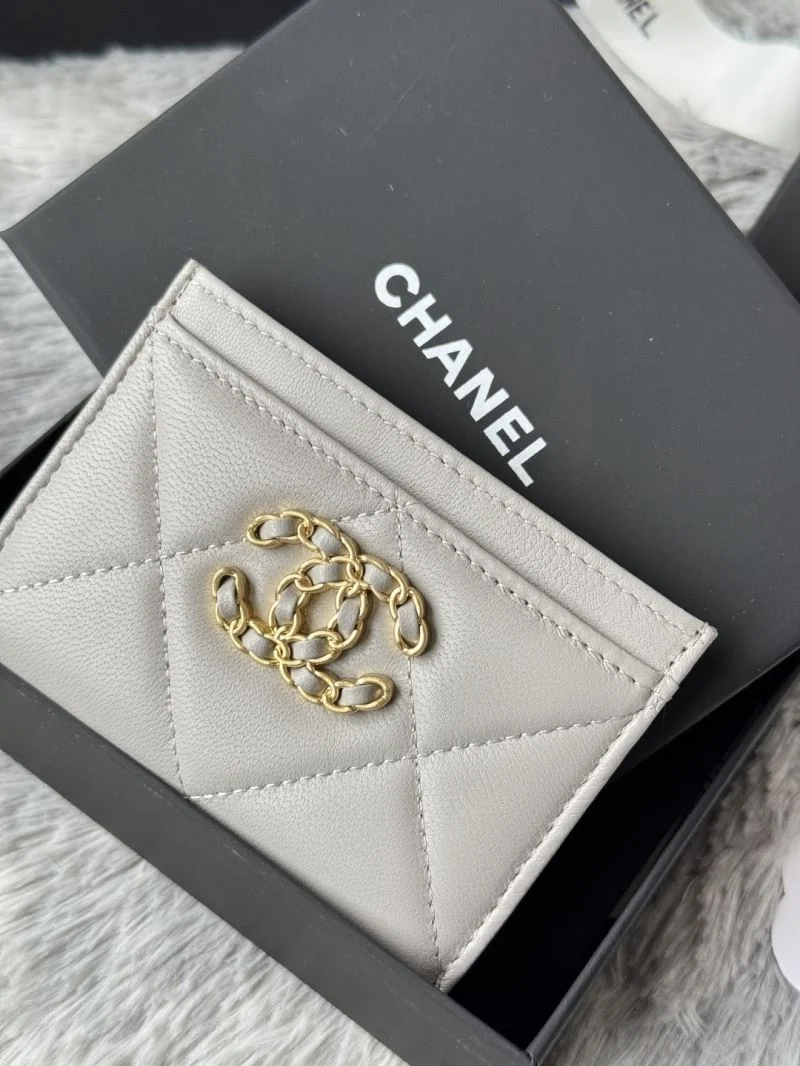 Chanel Wallets Purse Elegant 52254