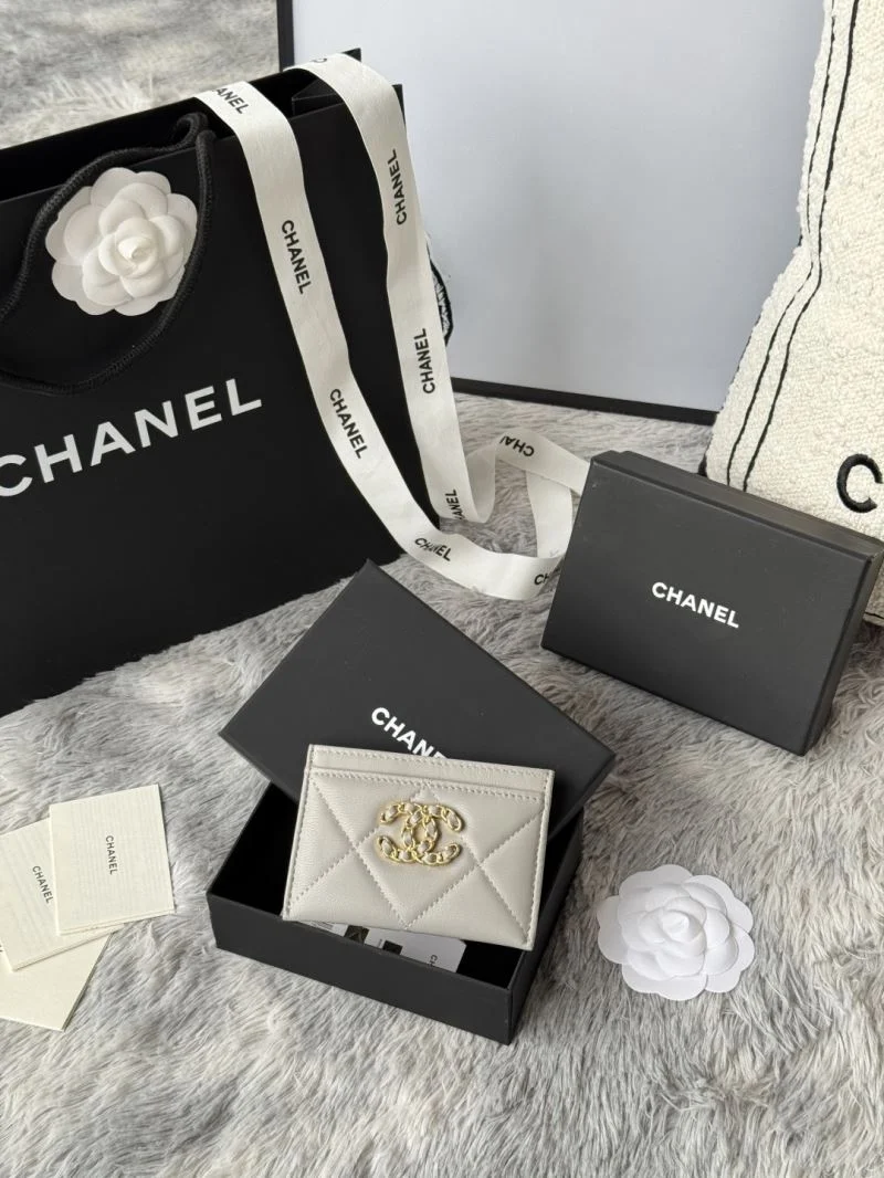 Chanel Wallets Purse Elegant 52254