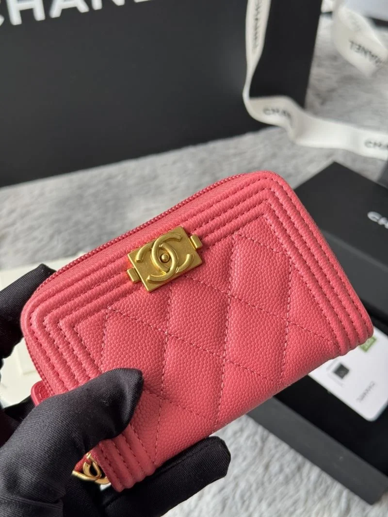 Chanel Wallets Purse FashionForward 52295