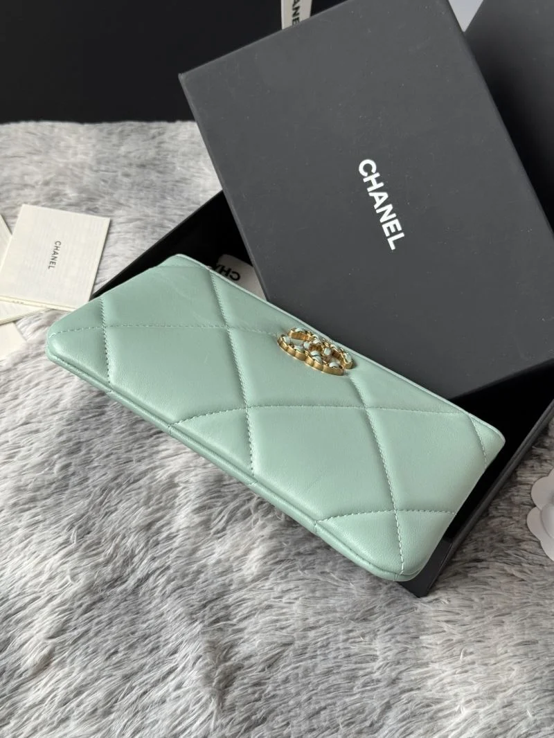 Chanel Wallets Purse Resilient 52234