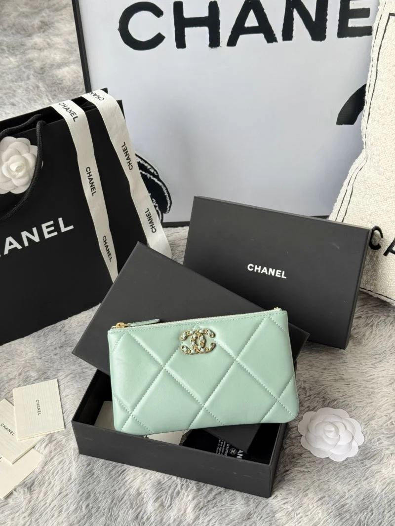 Chanel Wallets Purse Resilient 52234