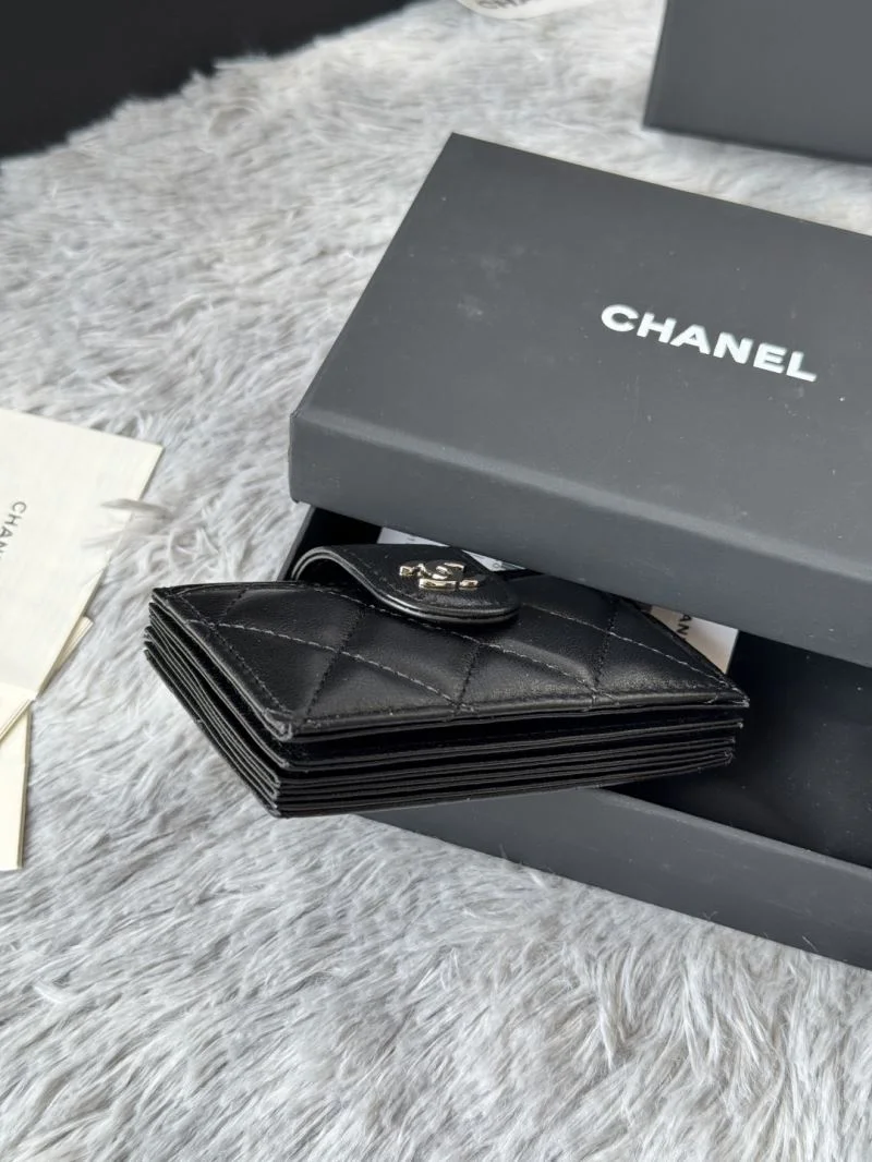 Chanel Wallets Purse Functional 52230