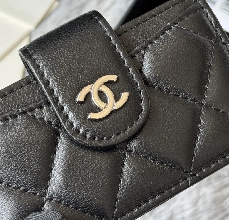 Chanel Wallets Purse Functional 52230