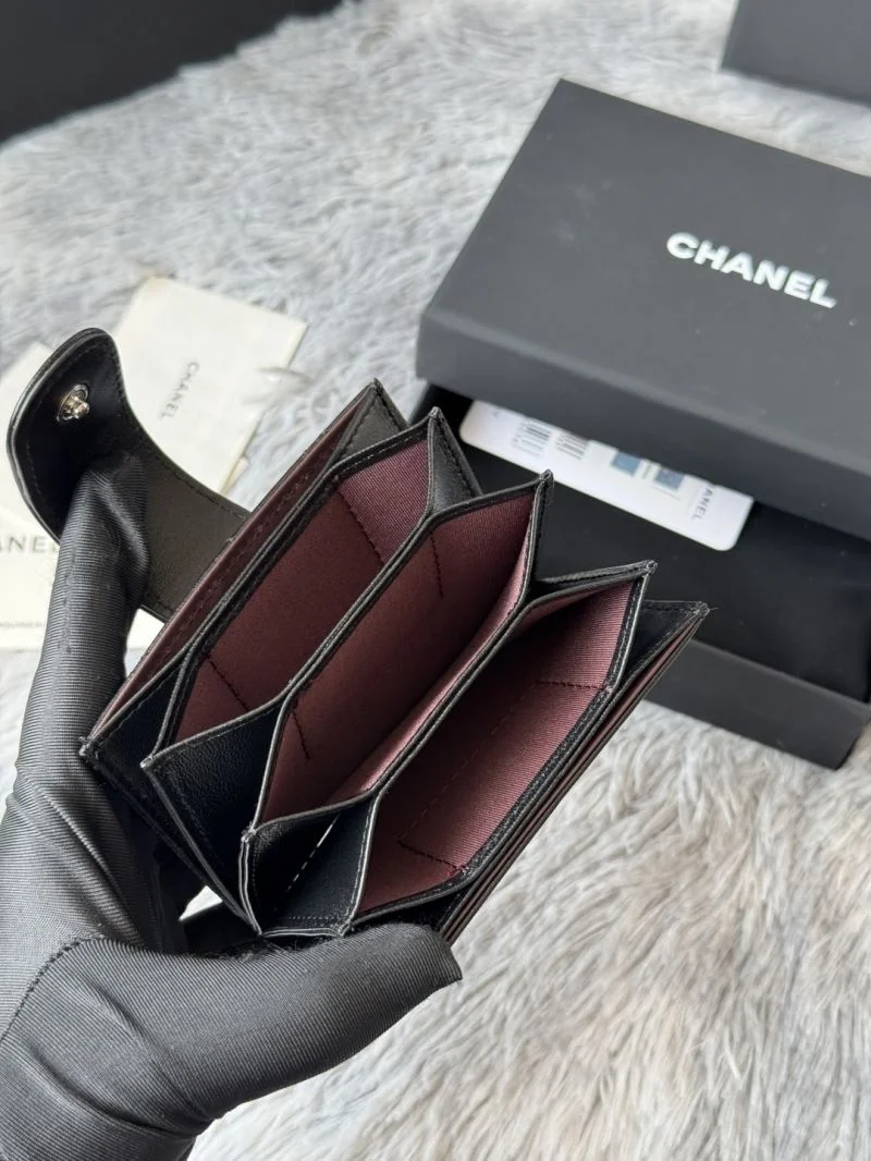 Chanel Wallets Purse Functional 52230