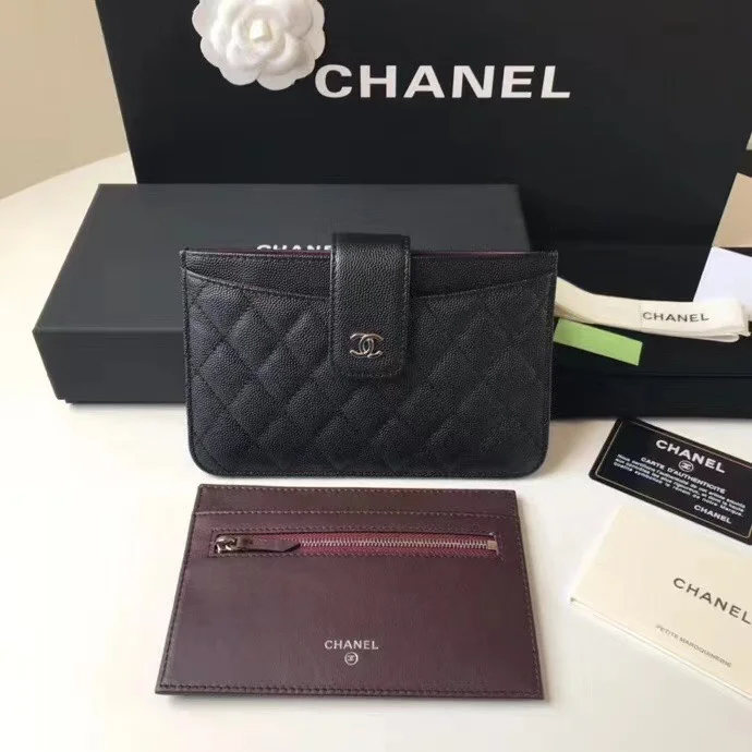TechFriendly Chanel Wallets Purse 52180