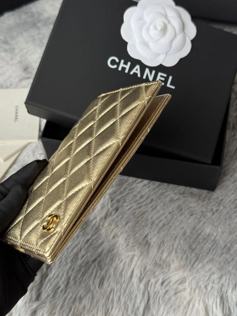 TechFriendly Chanel Wallets Purse 52132