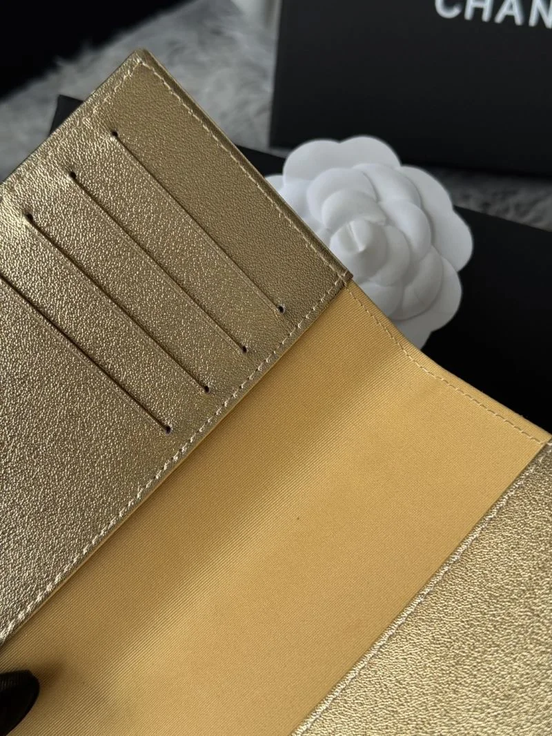 TechFriendly Chanel Wallets Purse 52132
